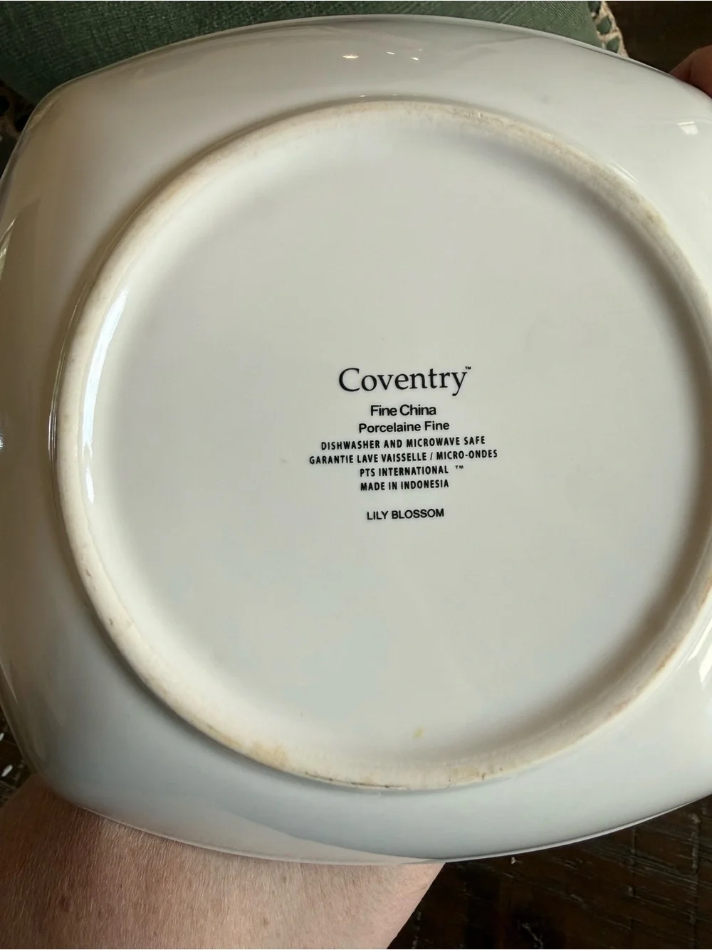Coventry Lily Blossom Square Plates Set of 4 Fine China PTS International